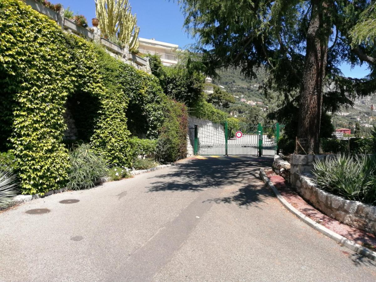Les Palmiers * Menton